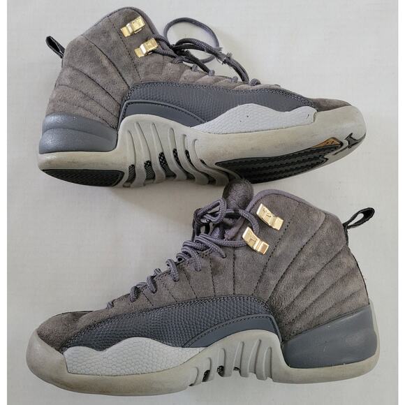 Nike AIR JORDAN 12 Retro Dark / Wolf Gray Suede Boots 153265-005 Size US 5Y - Picture 1 of 9